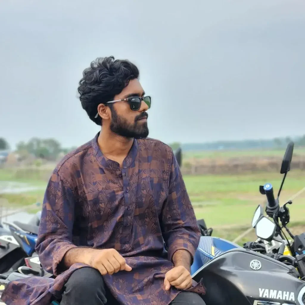 Author and Owner Of ECO Trek Life